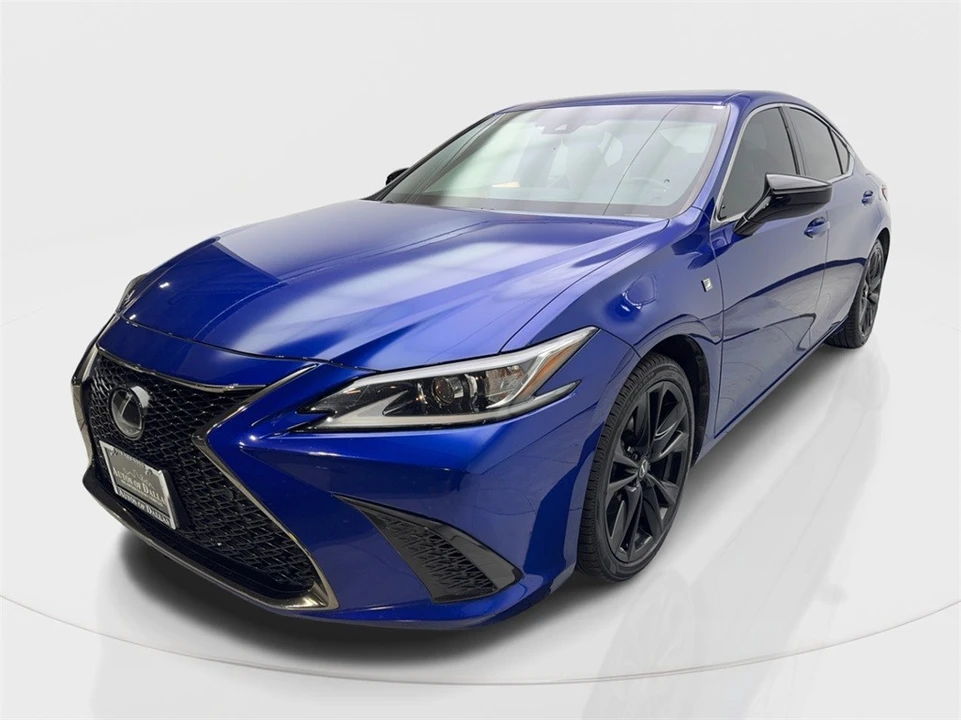 2021 Lexus ES 7th Gen - Image 2 of 12