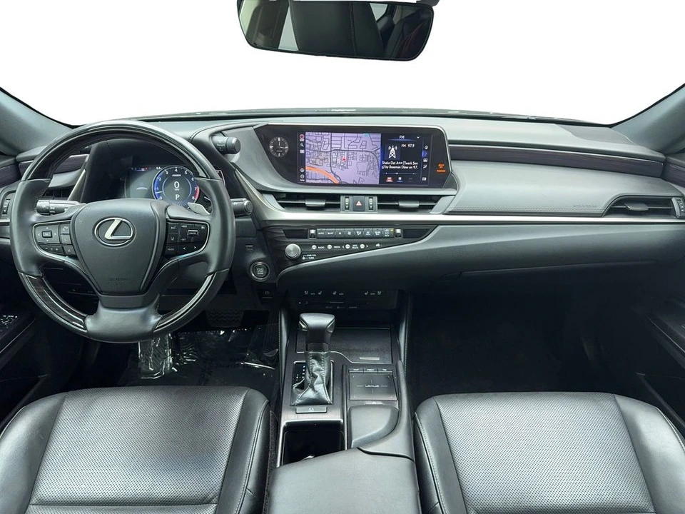 2021 Lexus ES 7th Gen - Image 16 of 21