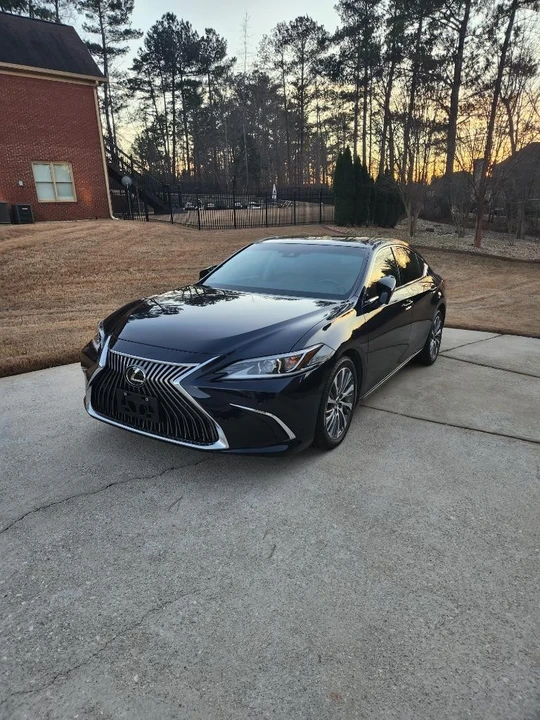 2021 Lexus ES 7th Gen - Image 25 of 25