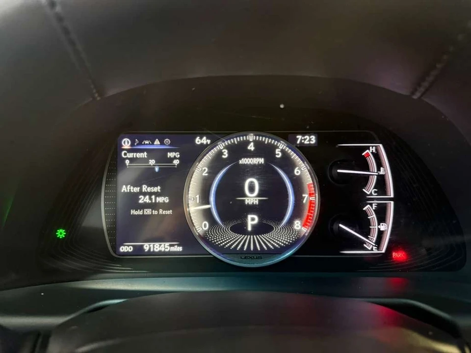 2021 Lexus ES 7th Gen - Image 14 of 31