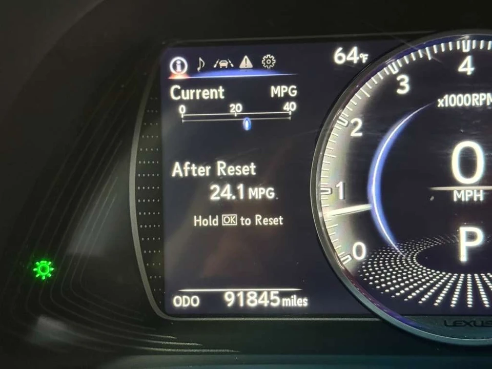 2021 Lexus ES 7th Gen - Image 15 of 31