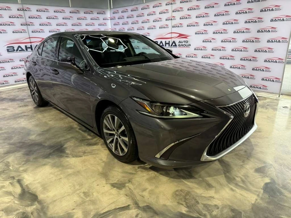 2021 Lexus ES 7th Gen - Image 5 of 31