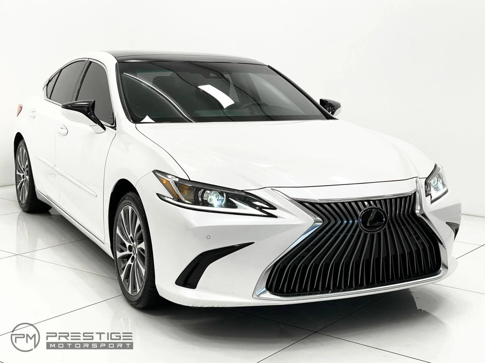 2021 Lexus ES 7th Gen - Image 11 of 21