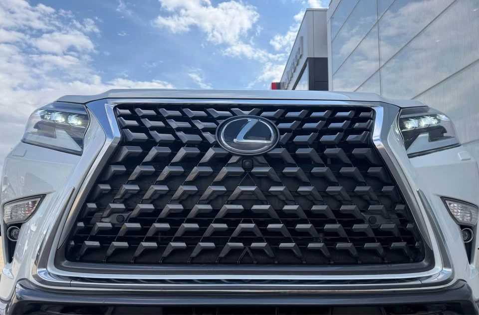2021 Lexus GX 2nd Gen - Image 19 of 20