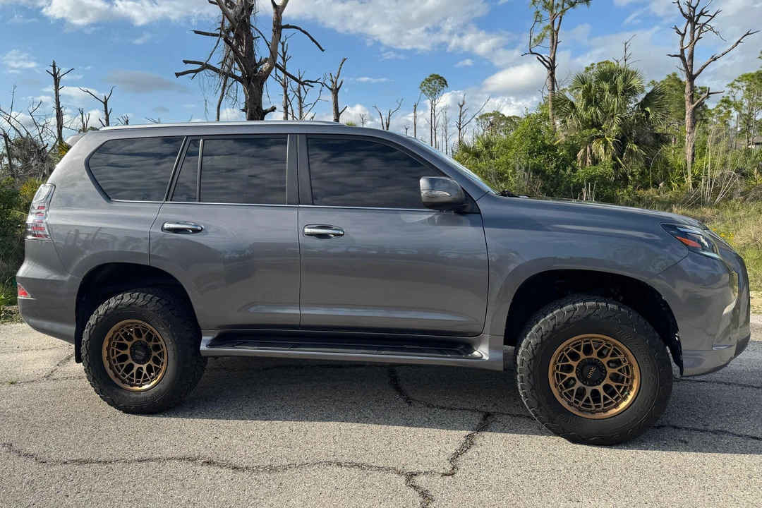 2021 Lexus GX 2nd Gen - Image 3 of 31