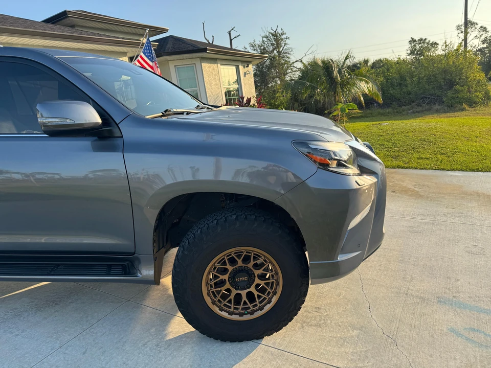 2021 Lexus GX 2nd Gen - Image 28 of 31
