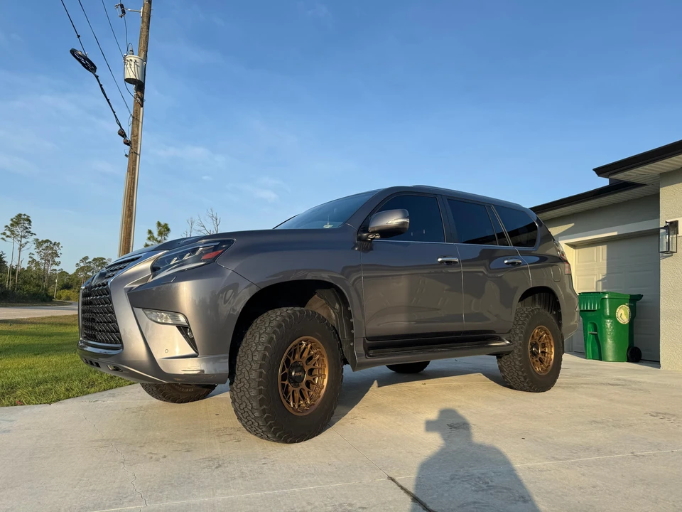 2021 Lexus GX 2nd Gen - Image 13 of 31