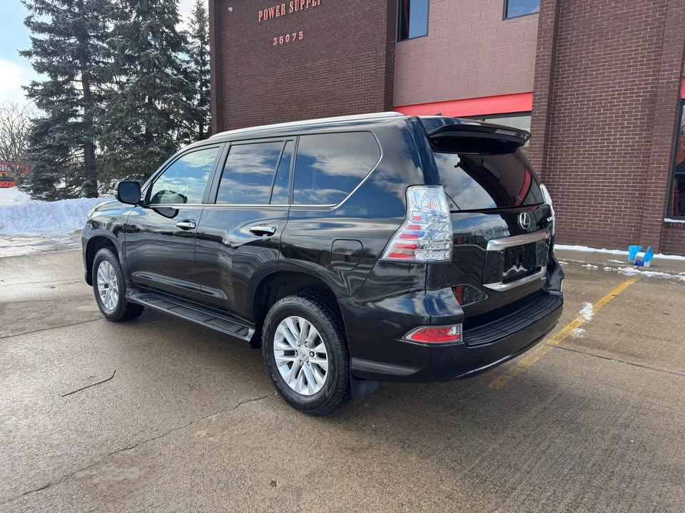 2021 Lexus GX 3rd Gen - Image 5 of 15