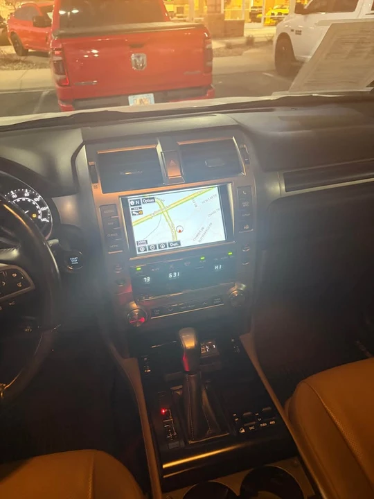 2021 Lexus GX 2nd Gen - Image 16 of 17