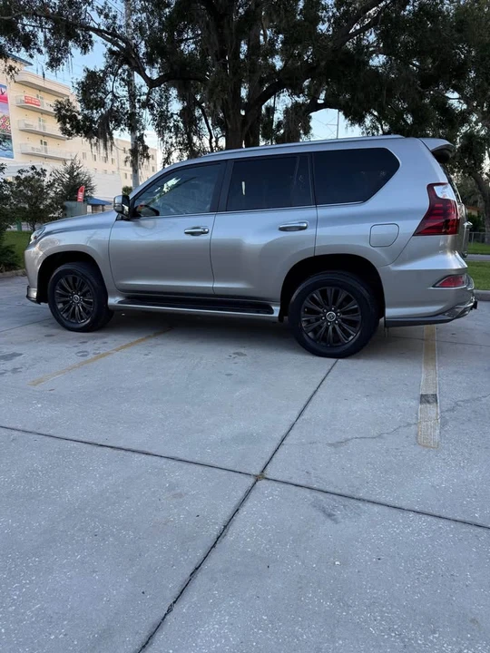 2021 Lexus GX 2nd Gen - Image 9 of 20