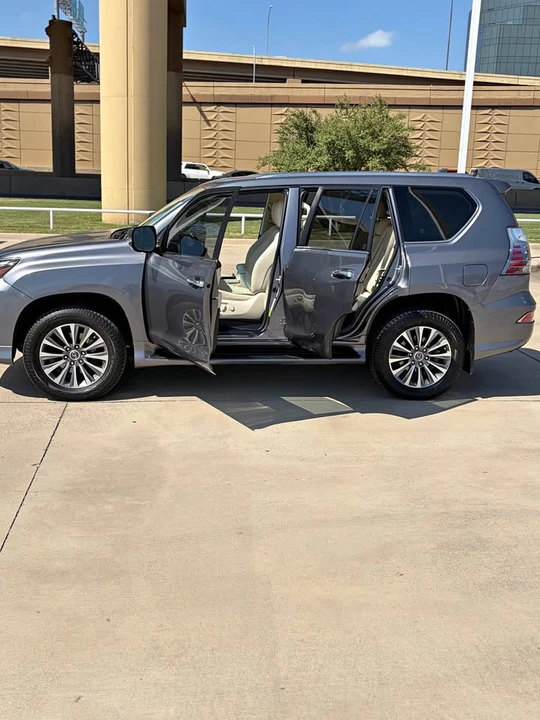 2021 Lexus GX 2nd Gen - Image 2 of 4