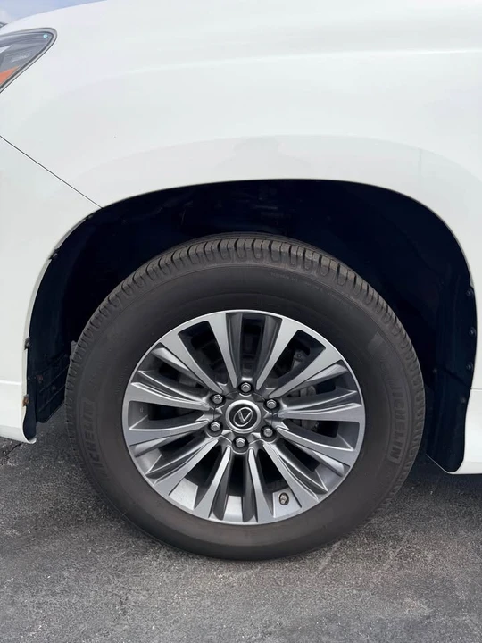 2021 Lexus GX 2nd Gen - Image 5 of 13