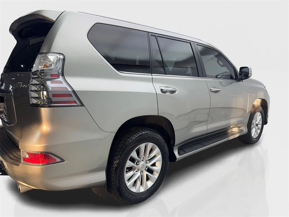 2021 Lexus GX 2nd Gen - Image 13 of 21