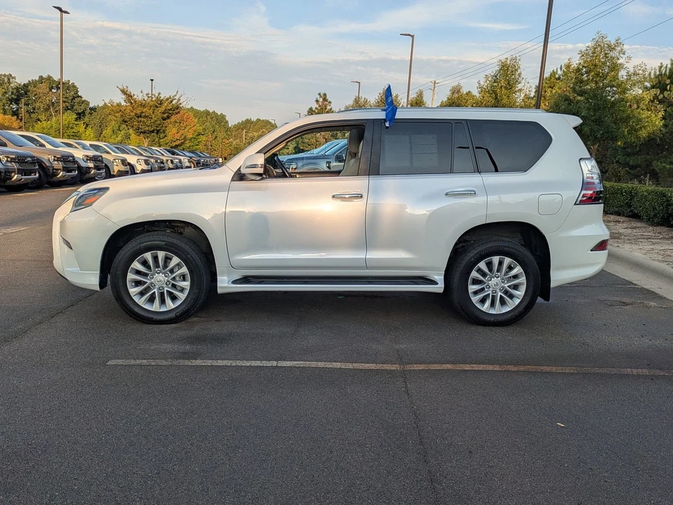 2021 Lexus GX 2nd Gen - Image 7 of 12