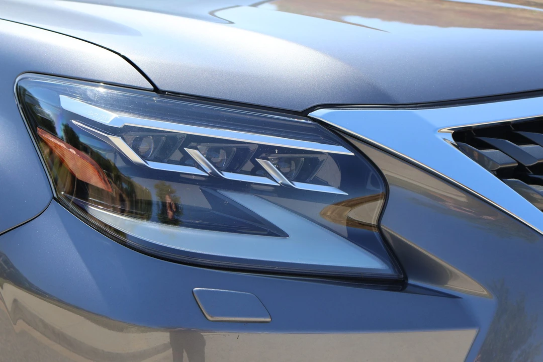 2021 Lexus GX 2nd Gen - Image 26 of 31