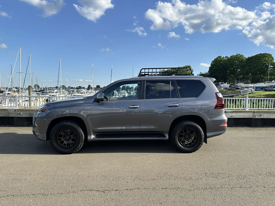 2021 Lexus GX 2nd Gen - Image 15 of 31