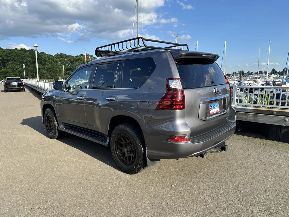 2021 Lexus GX 2nd Gen - Image 21 of 31