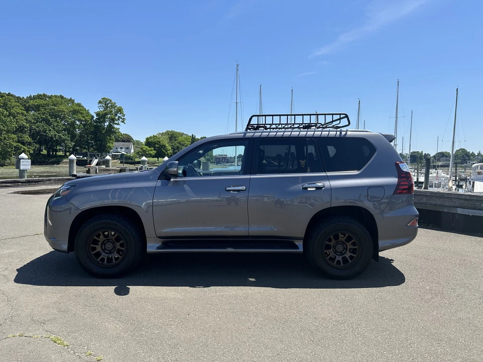 2021 Lexus GX 2nd Gen - Image 17 of 31