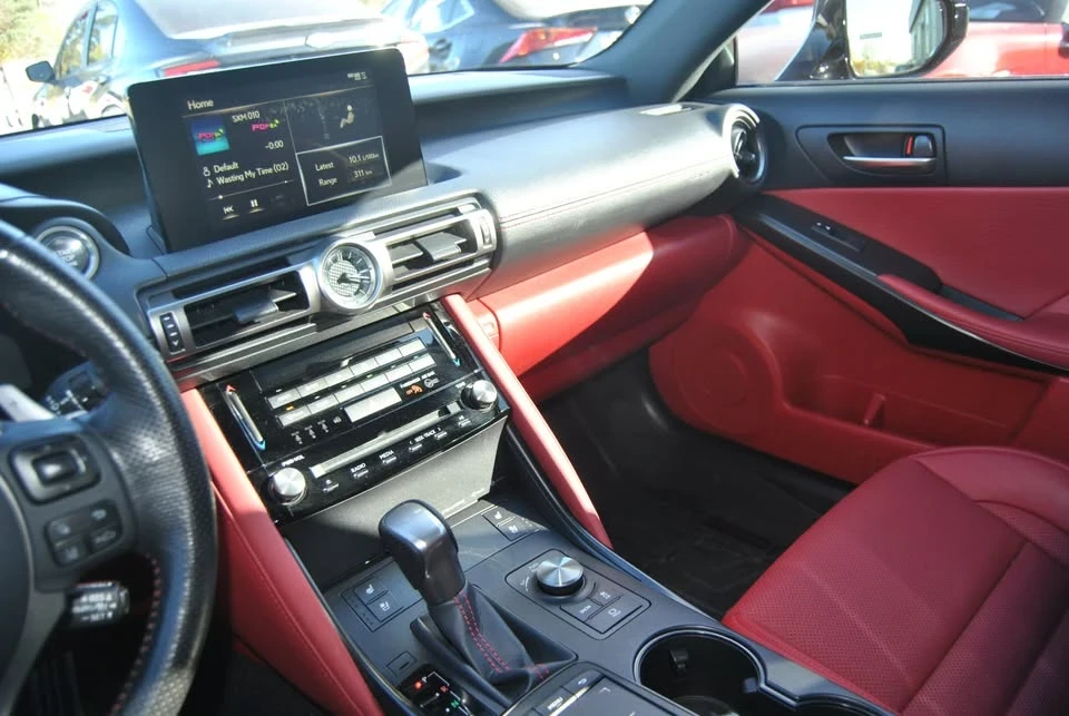 2021 Lexus IS 3rd Gen - Image 14 of 20