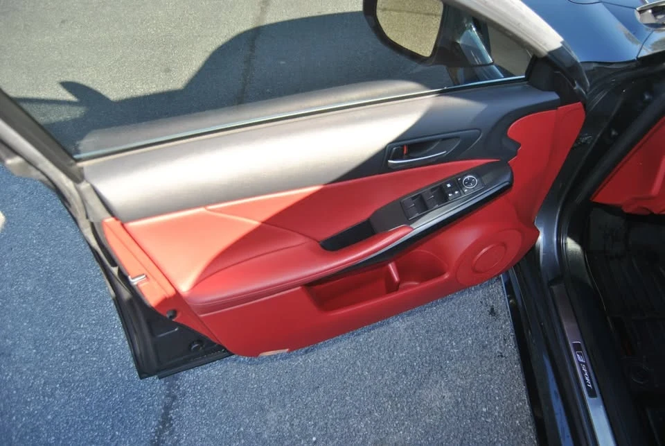 2021 Lexus IS 3rd Gen - Image 10 of 20
