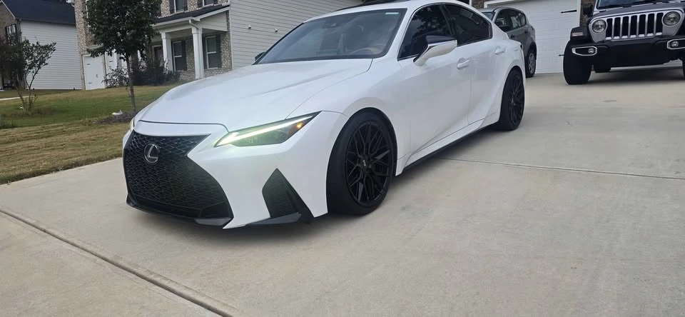 2021 Lexus IS 3rd Gen - Image 7 of 16