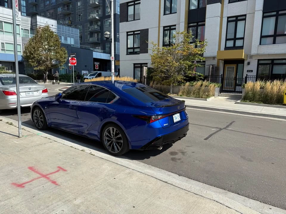 2021 Lexus IS 3rd Gen - Image 4 of 8