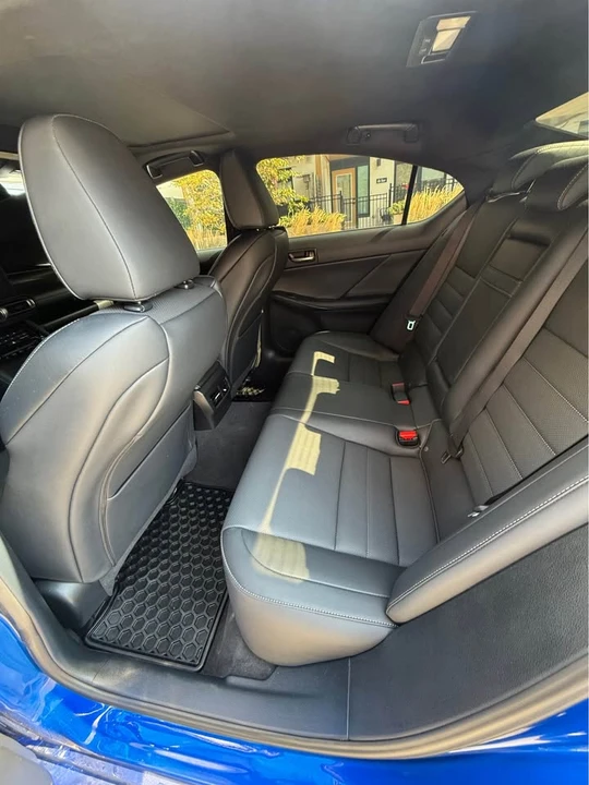 2021 Lexus IS 3rd Gen - Image 7 of 8
