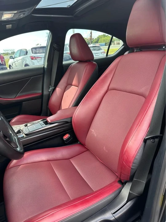 2021 Lexus IS 3rd Gen - Image 9 of 10