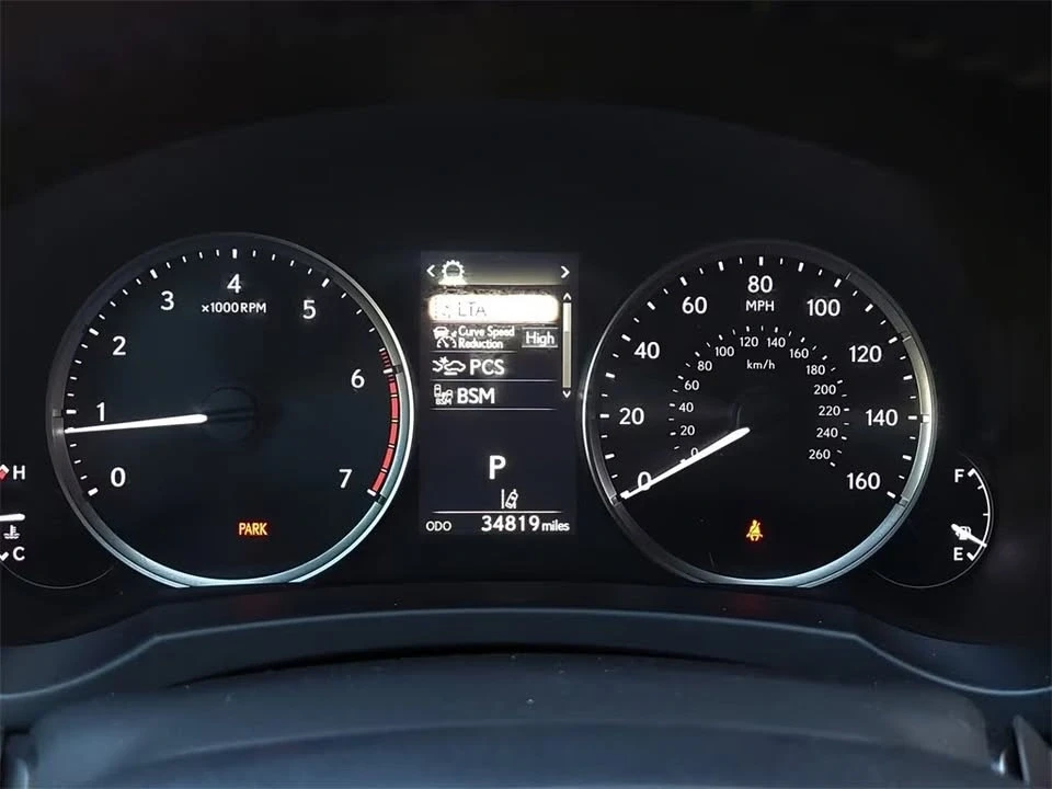 2021 Lexus IS 3rd Gen - Image 12 of 14