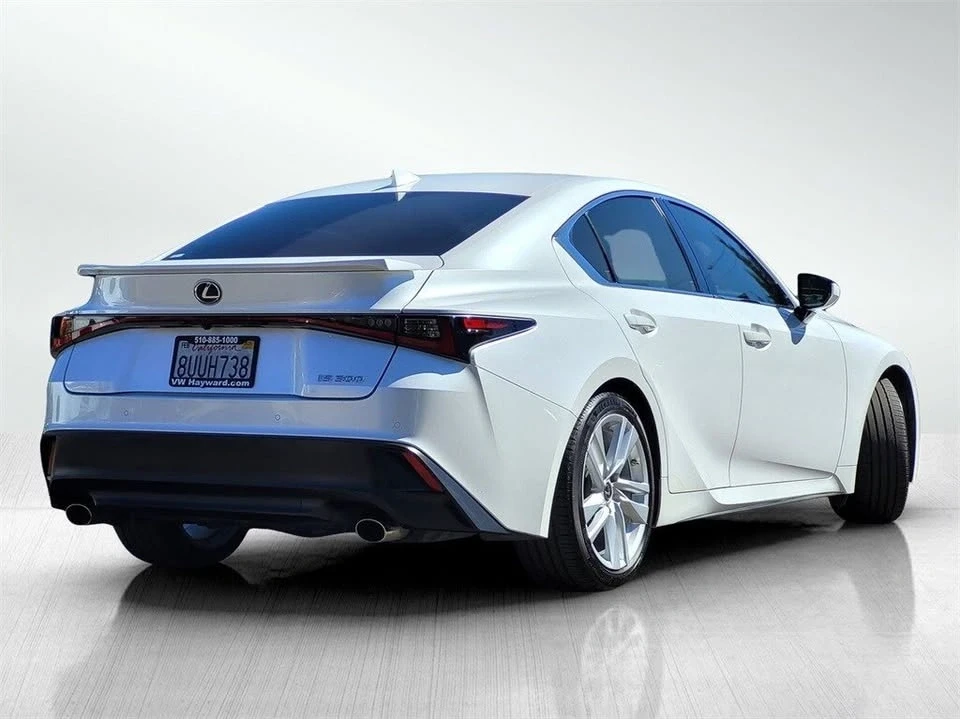 2021 Lexus IS 3rd Gen - Image 3 of 14