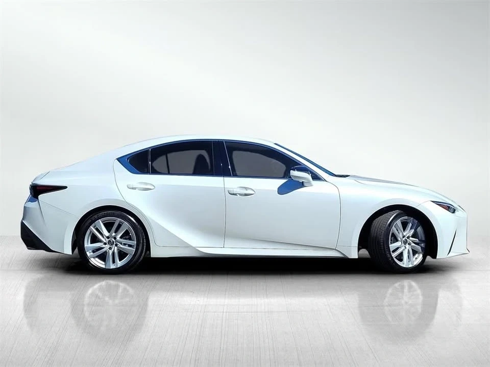 2021 Lexus IS 3rd Gen - Image 2 of 14