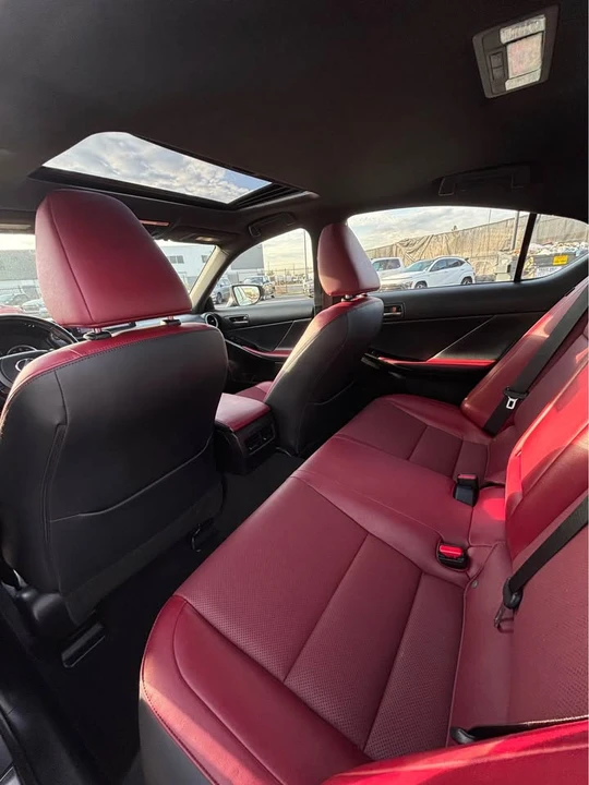 2021 Lexus IS 3rd Gen - Image 3 of 5
