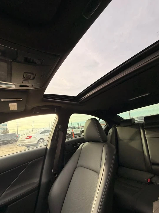 2021 Lexus IS 3rd Gen - Image 16 of 17