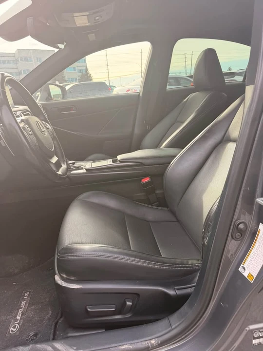 2021 Lexus IS 3rd Gen - Image 9 of 17
