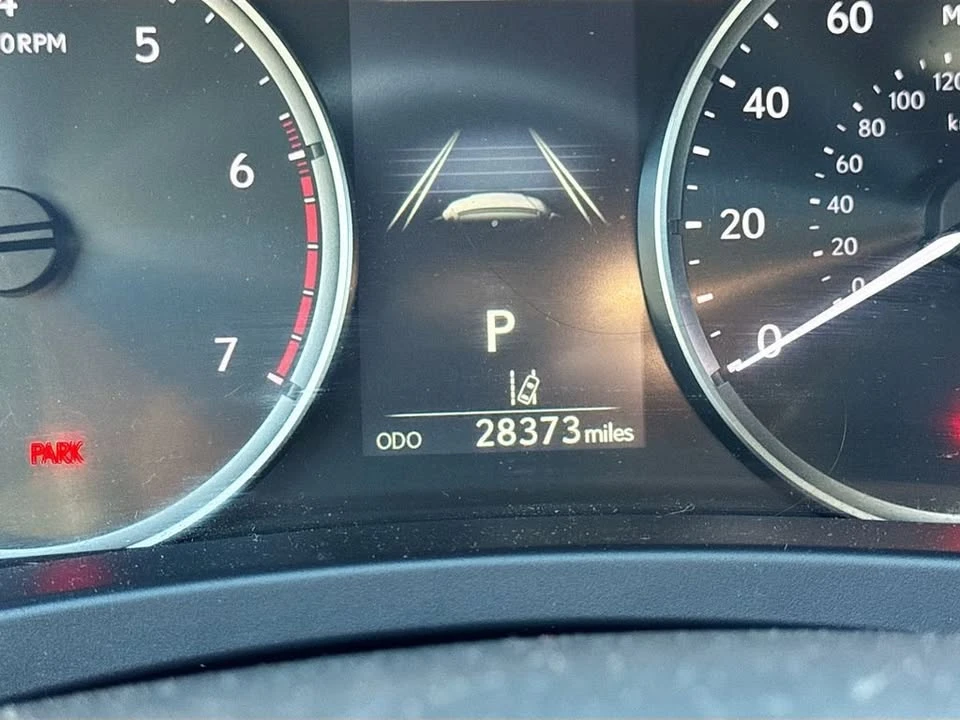 2021 Lexus IS 3rd Gen - Image 12 of 20