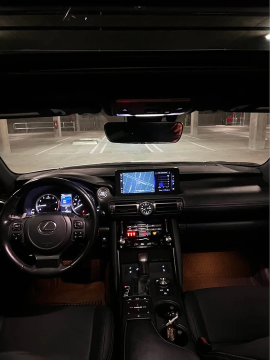 2021 Lexus IS 3rd Gen - Image 16 of 19