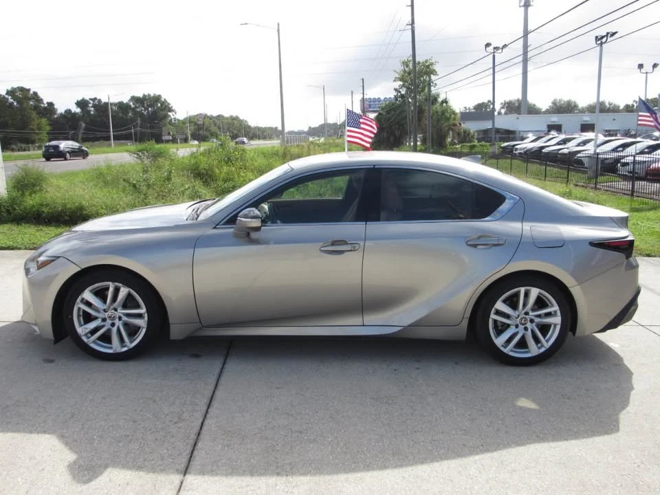 2021 Lexus IS 3rd Gen - Image 6 of 17