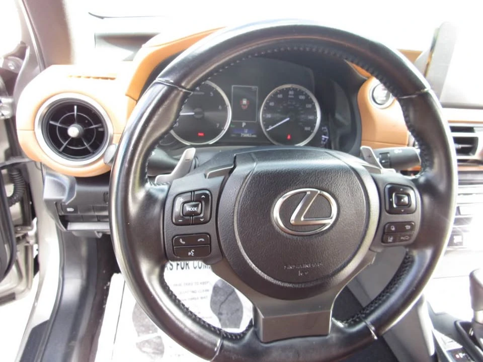 2021 Lexus IS 3rd Gen - Image 10 of 17