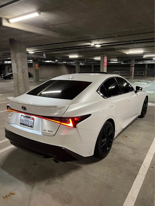 2021 Lexus IS 3rd Gen - Image 6 of 19