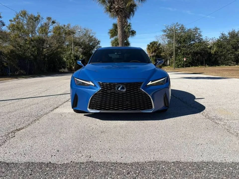 2021 Lexus IS 3rd Gen - Image 2 of 18