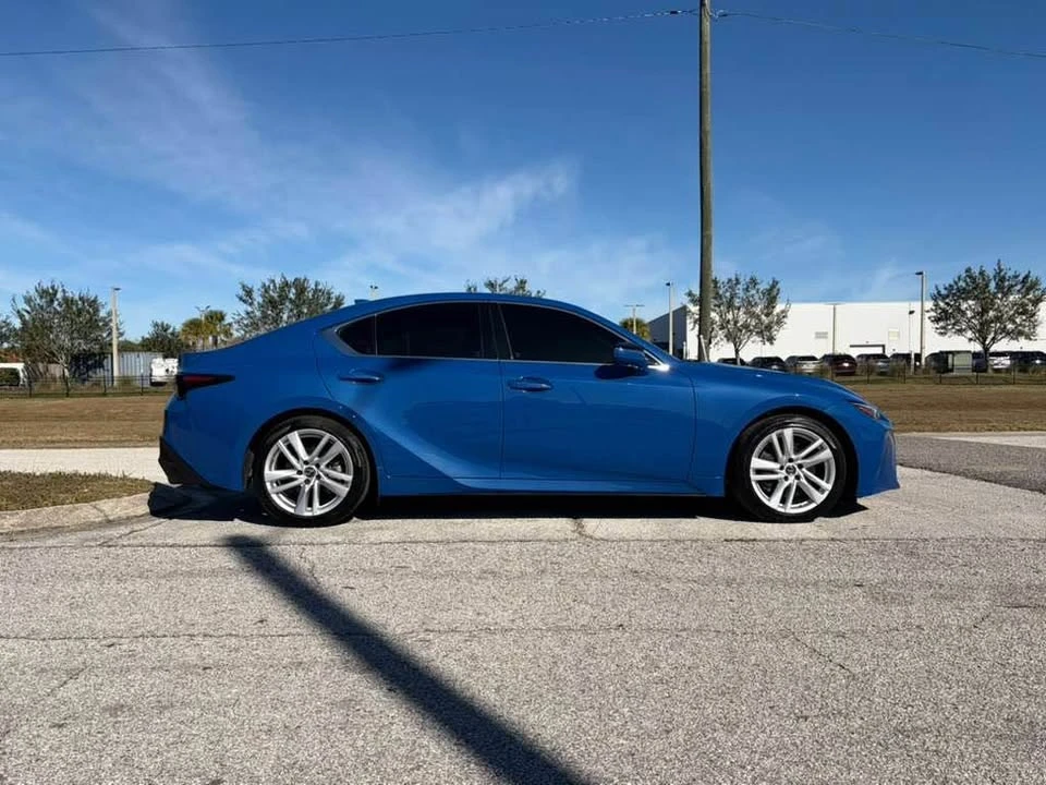 2021 Lexus IS 3rd Gen - Image 3 of 18