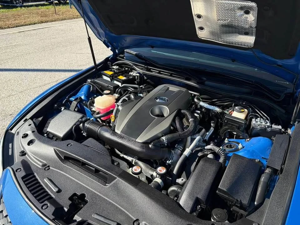 2021 Lexus IS 3rd Gen - Image 12 of 18