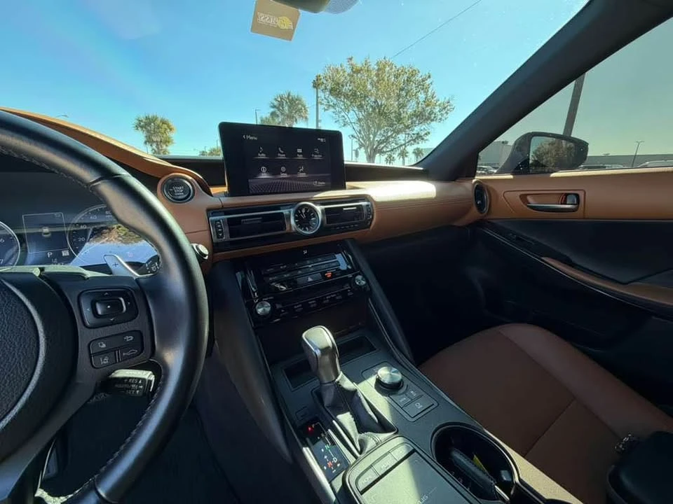 2021 Lexus IS 3rd Gen - Image 13 of 18