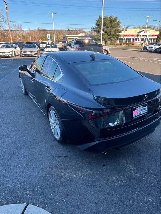 2021 Lexus IS 3rd Gen - Image 3 of 5