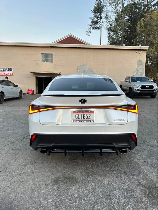 2021 Lexus IS 3rd Gen - Image 6 of 16