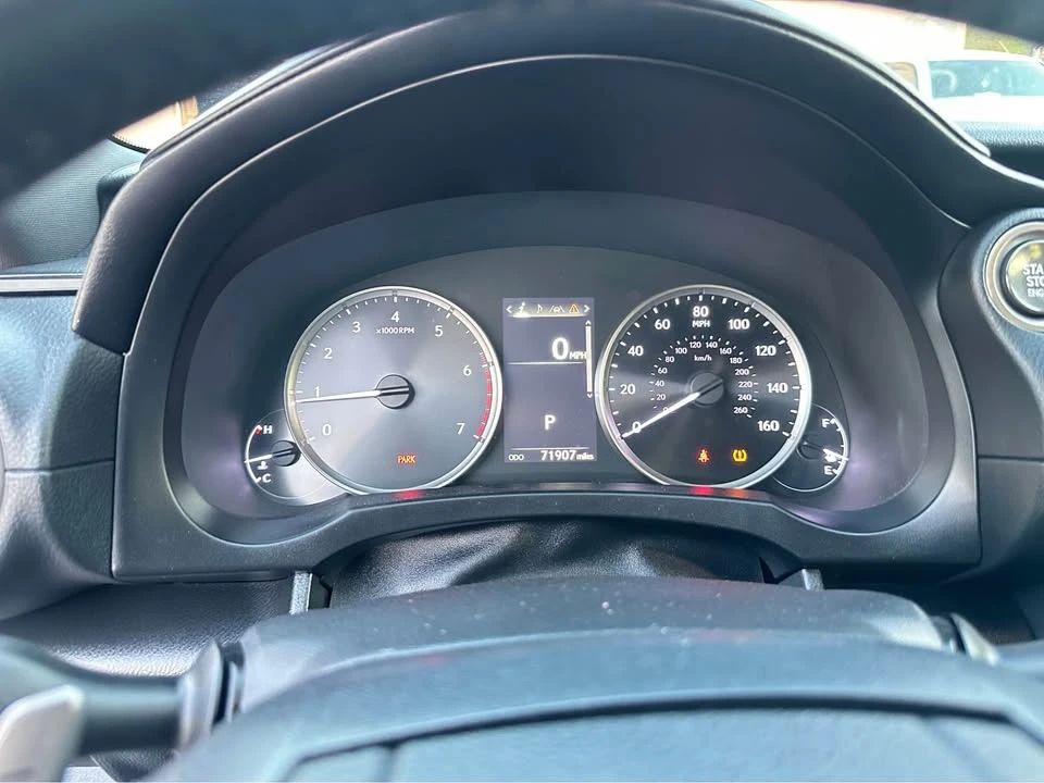 2021 Lexus IS 3rd Gen - Image 7 of 16