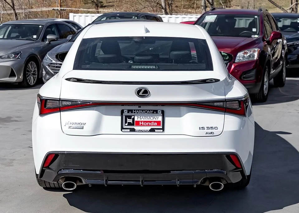 2021 Lexus IS 3rd Gen - Image 4 of 6