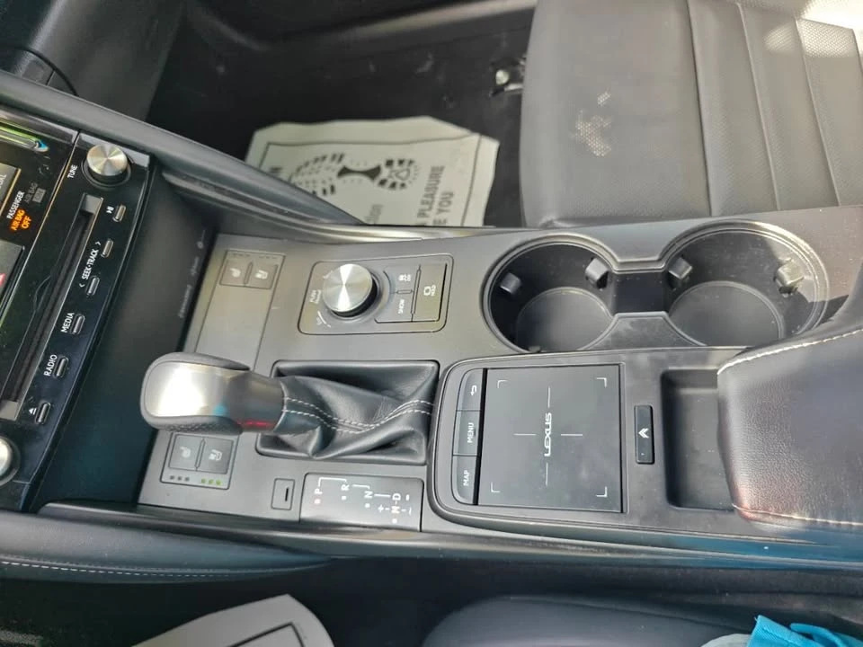 2021 Lexus IS 3rd Gen - Image 7 of 20