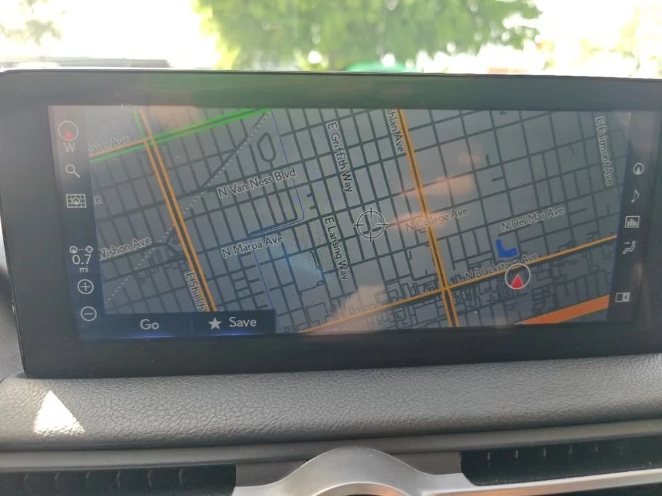 2021 Lexus IS 3rd Gen - Image 18 of 20