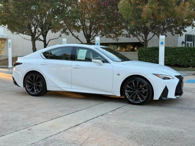 2021 Lexus IS 3rd Gen - Image 5 of 16